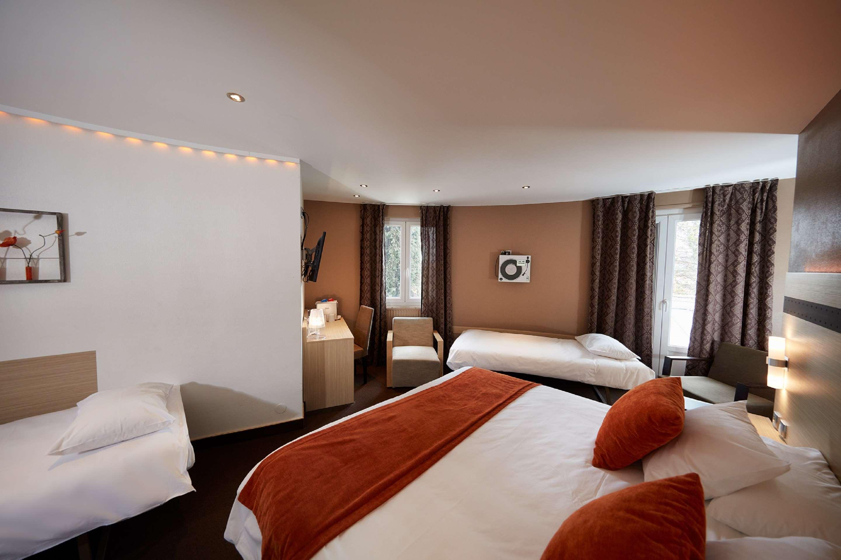 เบสต์ เวสเทิร์น พลัส โคล ซีราห์ Hotel วาลองซ์ ภายนอก รูปภาพ